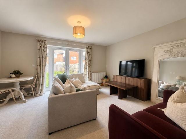 House for rent in Littlecote, West Sussex