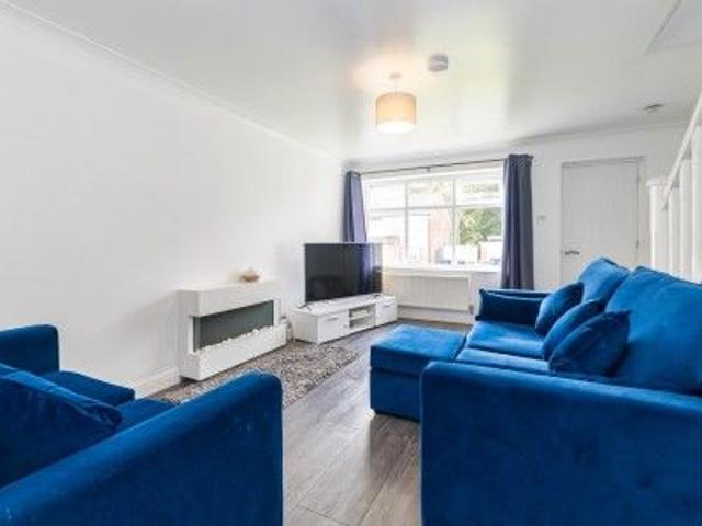 House for rent in Lamberhead Green, Wigan