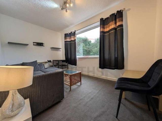 Apartment for rent in Whitmore Park, West Midlands