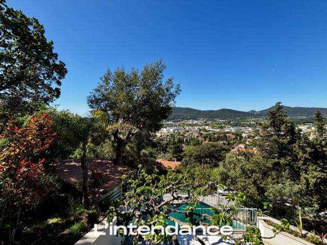 Maison vente à Arrondissement de Toulon, Hyères