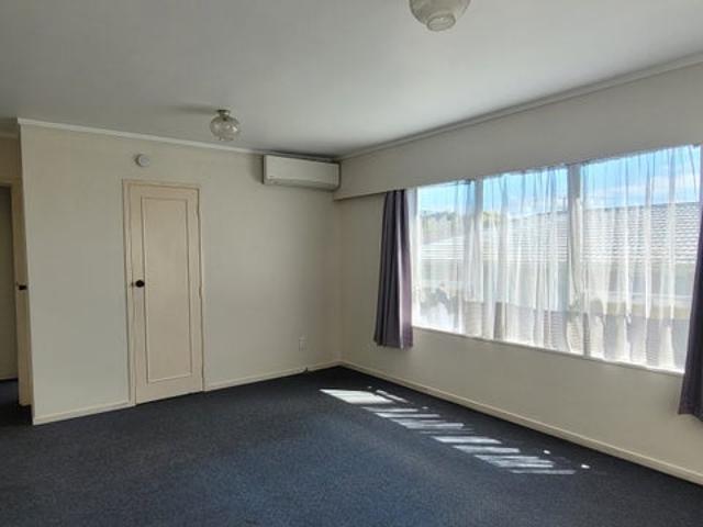 Apartment for rent in Saint Lukes, Albert-Eden