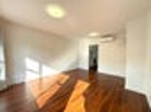Apartment for rent in Balmoral
