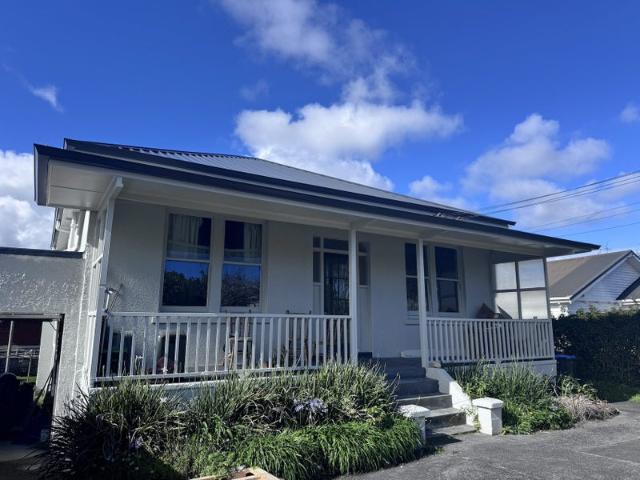 House for rent in Ōwairaka, Albert-Eden