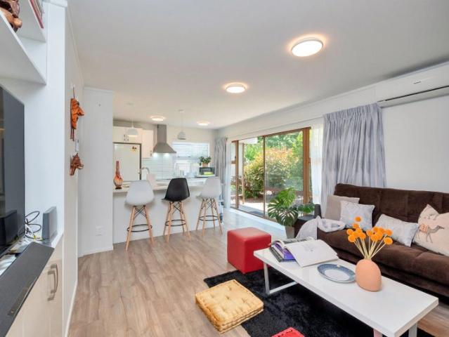 Apartment for rent in Saint Lukes, Albert-Eden