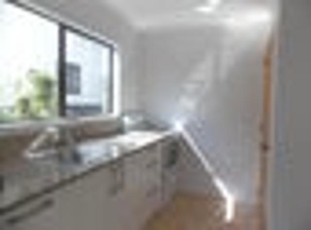House for rent in Saint Lukes, Albert-Eden