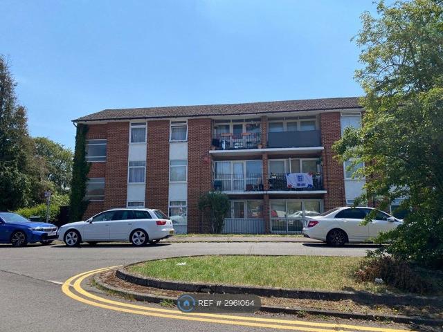 Apartment for rent in Slough