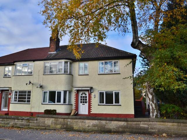 Apartment for rent in Primley Park, Leeds