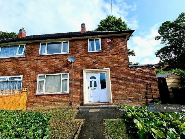 House for rent in Primley Park, Moortown