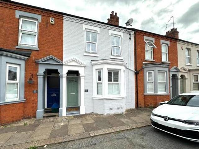 House for sale in Northampton, Northamptonshire