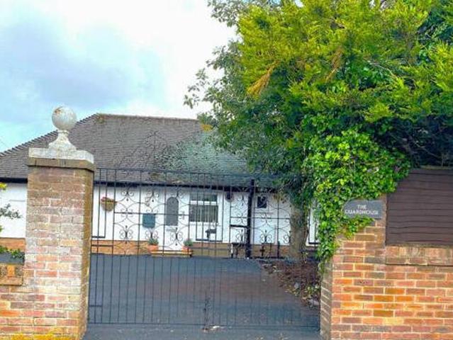 House for rent in Lyons, Greater London
