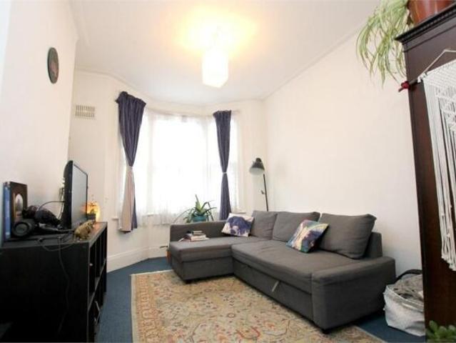 House for rent in Dollis Hill, Greater London