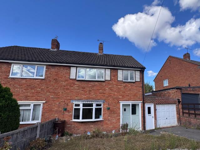 House for rent in Goldthorn Hill, Wolverhampton