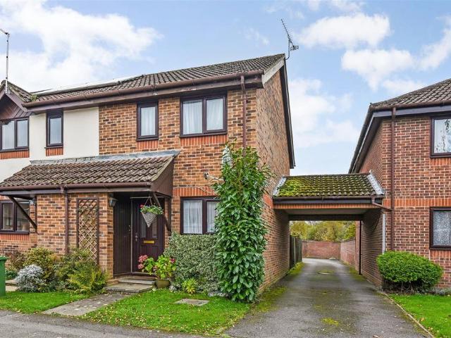 House for rent in Bell Hill, East Hampshire