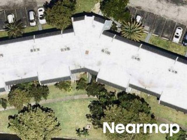 Condo for sale in Tamarac, Florida