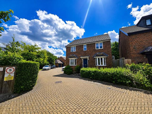 Apartment for rent in Cressex, Buckinghamshire