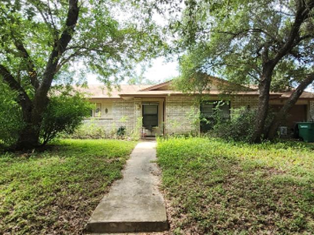 House for sale in Leesville, Texas