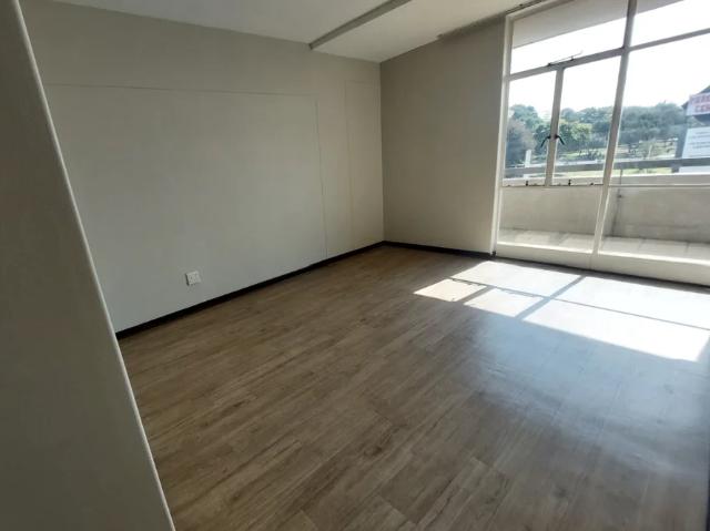 Apartment for sale in Vosloorus, Gauteng