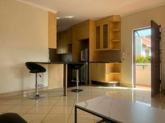 Townhouse for rent in Sandton, Gauteng