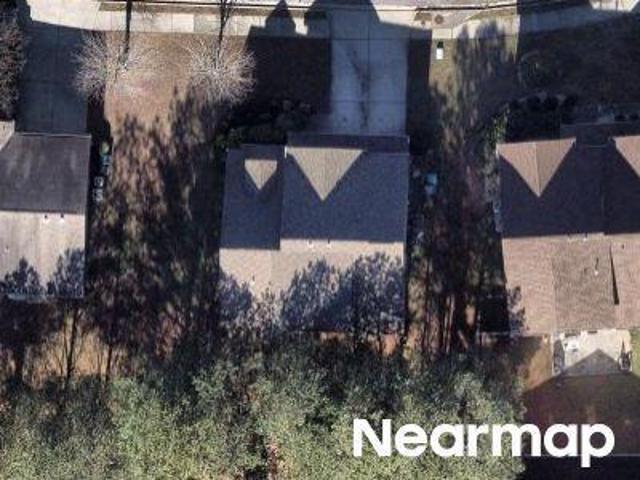 House for sale in Red Oak, Georgia