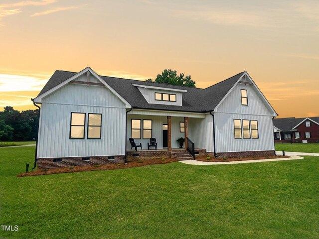 House for sale in Clinton