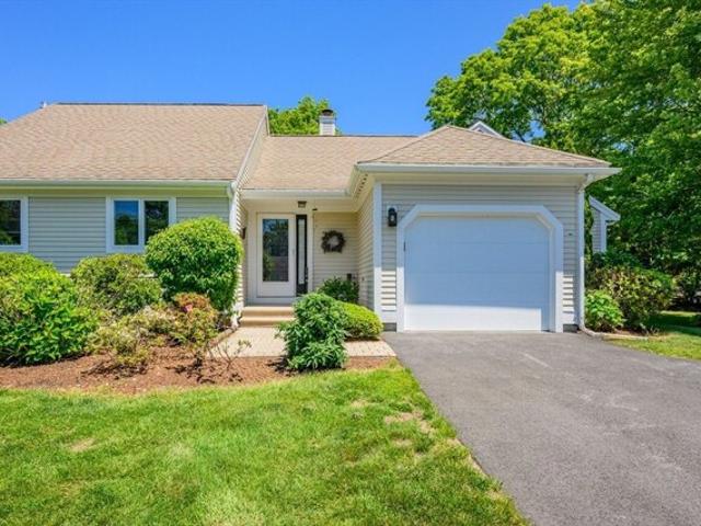 Condo for sale in Mashpee, Massachusetts