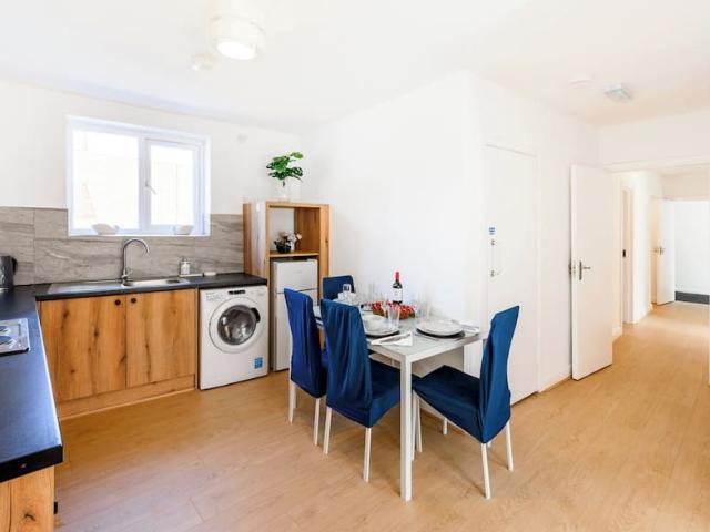 Apartment for rent in Brandhall, Sandwell