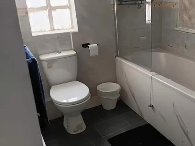 Apartment for rent in Tat Bank, Oldbury