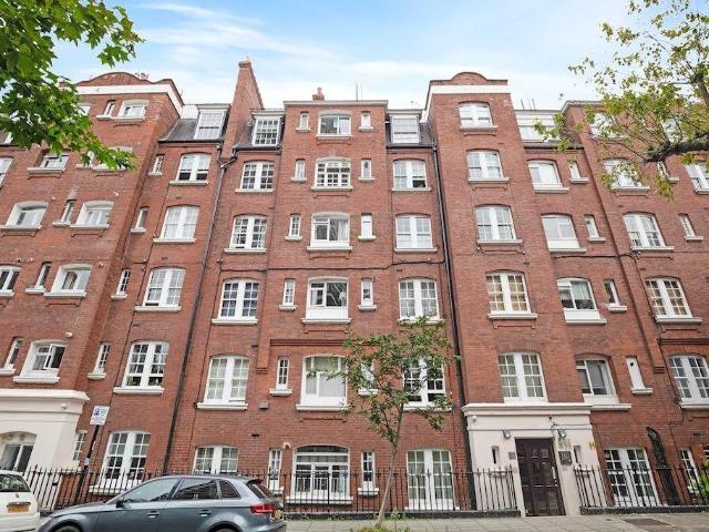 Apartment for rent in Saint Pancras, Greater London