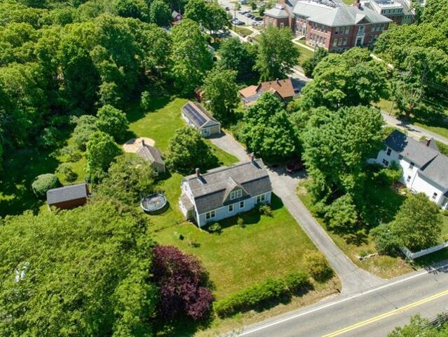 House for sale in Bourne