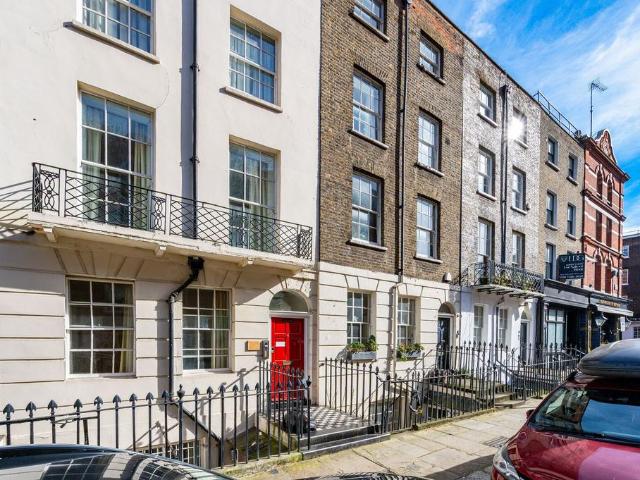House for rent in Saint Pancras, Greater London