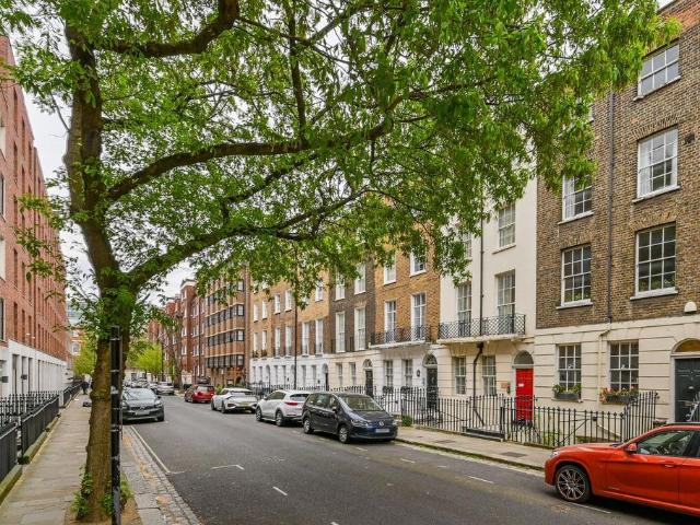 House for rent in Saint Pancras, Greater London