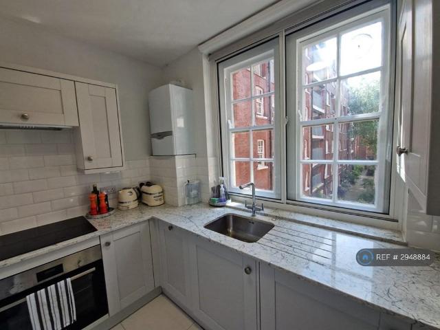 Apartment for rent in Saint Pancras, Greater London