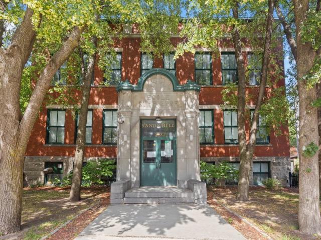 Apartment for rent in Mulhurst Bay, Ontario