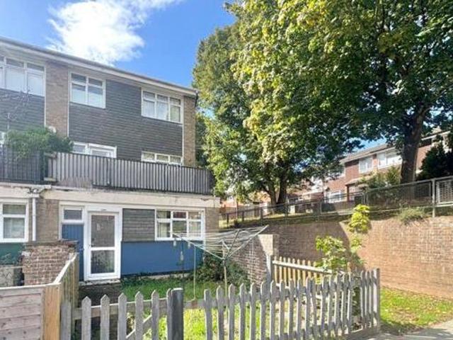 House for sale in Upper Hale, Fole