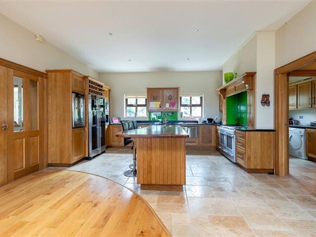 Detached House for sale in Loch Garman, North Tipperary