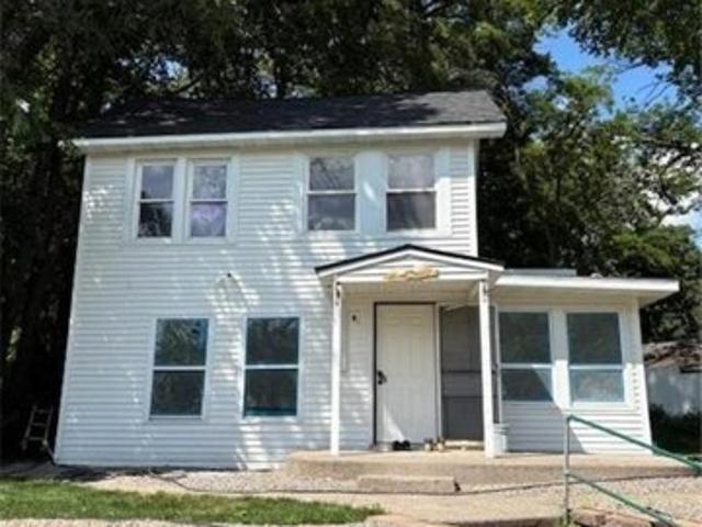 House for sale in Mound