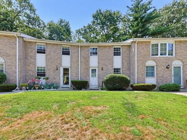Condo for sale in Ayer, Massachusetts