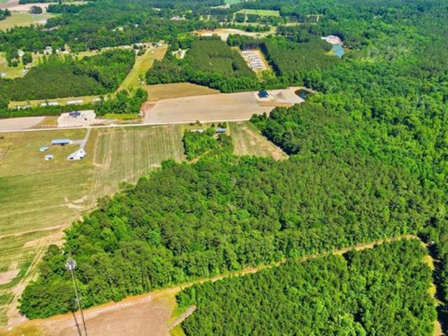 Land for sale in Galivants Ferry, South Carolina