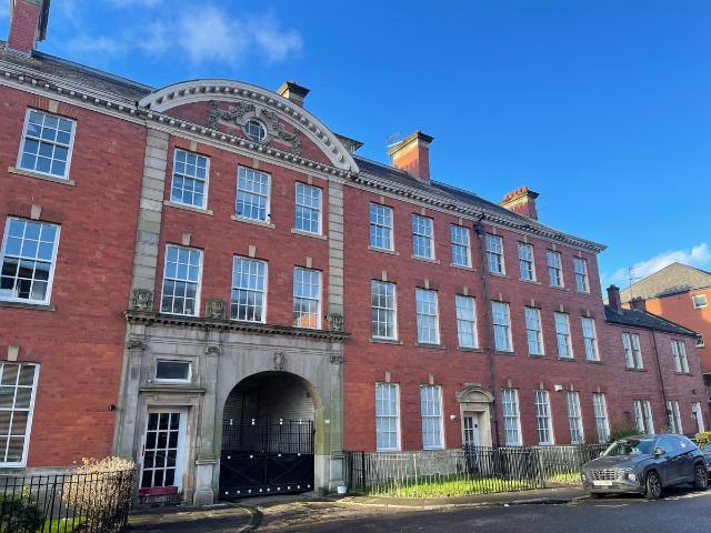 Apartment for rent in Thornwood, Glasgow