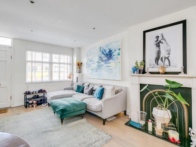 House for rent in Kew, Greater London