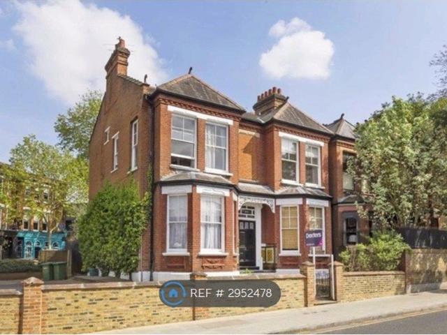 Apartment for rent in Kew, Greater London