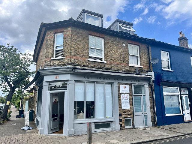 Apartment for rent in London Borough of Richmond upon Thames, Greater London