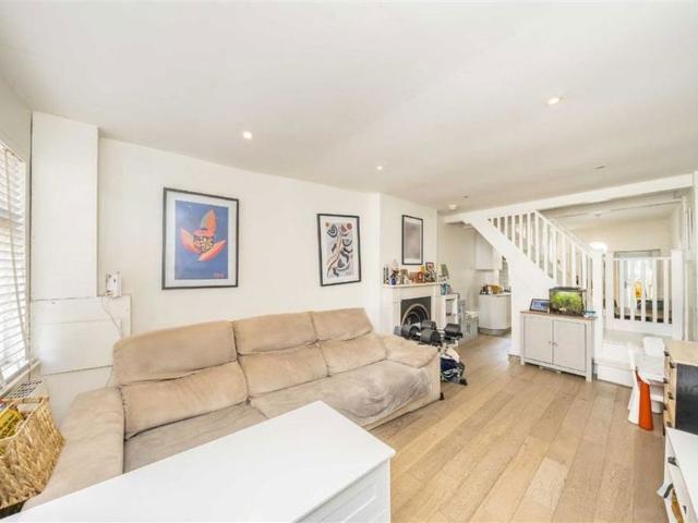 House for rent in Kew, Greater London