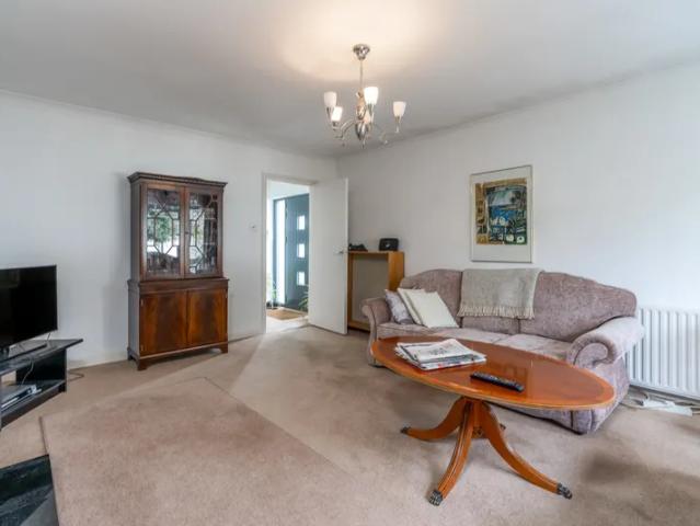 House to rent in Sandycove, Dalkey
