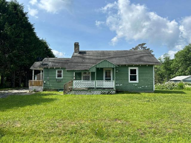 House for sale in Essex, New York