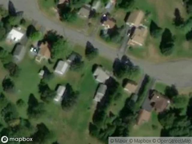 House for sale in Newcomb