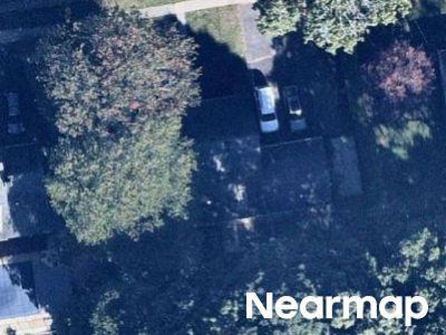 House for sale in Stratford