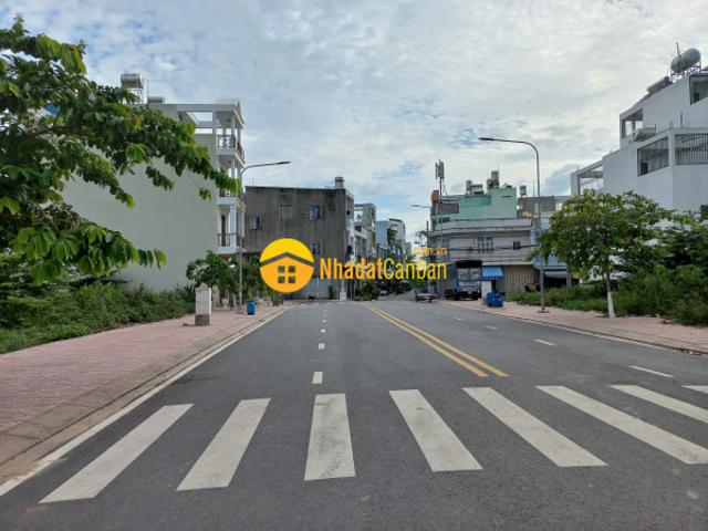 Mặt bằng bán