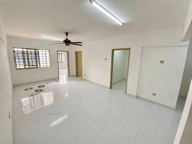 Apartment for sale in Petaling, Alam Impian