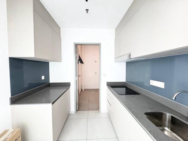 Serviced Residence for sale in Wellesley, Penang